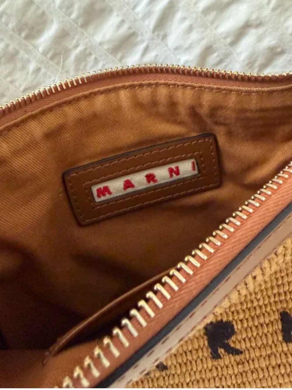 Marni Marcel Logo Embroidered Crossbody Bag - Picture 5 of 6